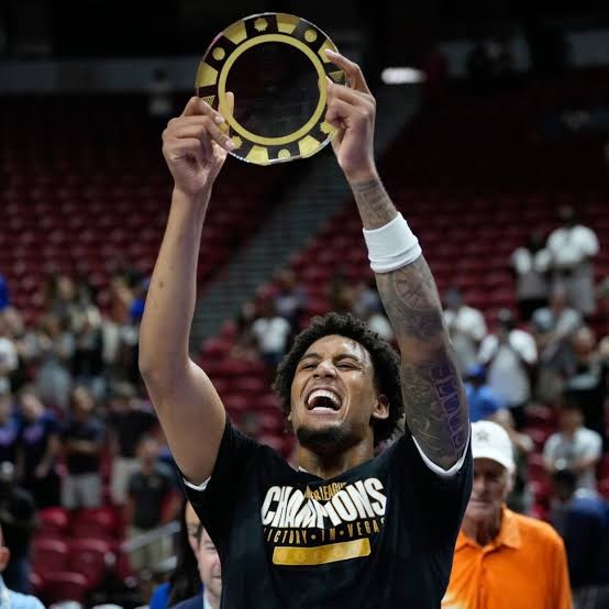 Golden State Warriors Ganan la Summer League de la NBA; Yaxel Lendeborg Nombrado MVP