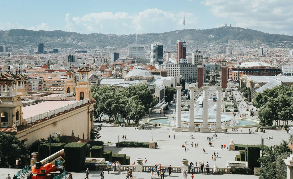 El mercado del alquiler turístico en España experimenta un declive: Salida de decenas de miles de viviendas y reducción del inte