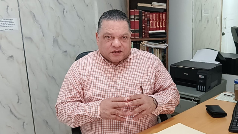 Mario Díaz se opone al incremento tarifario del transporte en Santiago y exige su anulación