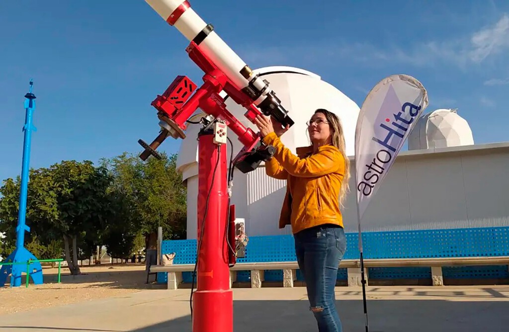 Leonor Ana Hernández, la ''cazadora de eclipses'' que vive la astronomía con profunda emoción