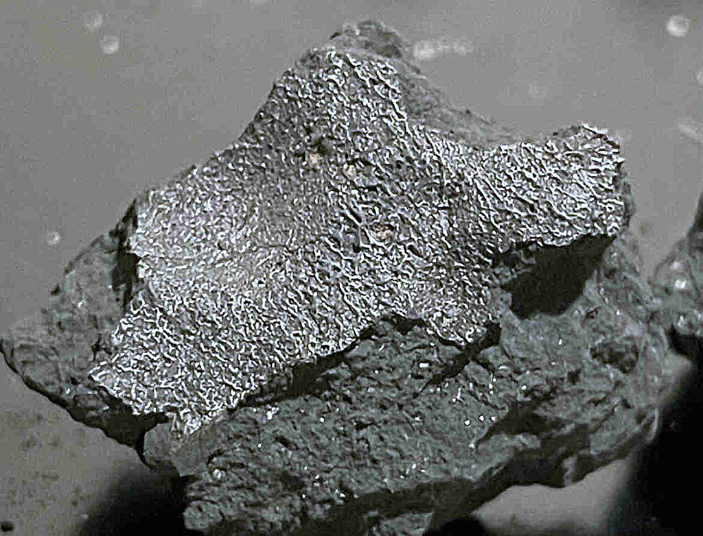 Análisis de un Meteorito en Nueva Jersey Ofrece Nuevas Perspectivas sobre el Origen de la Vida
