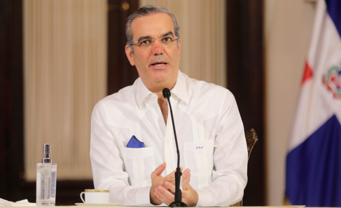 Presidente Abinader Asistirá a la Investidura del Obispo Romero Cárdenas y Desarrollará Agenda de Trabajo en La Vega y Santiago