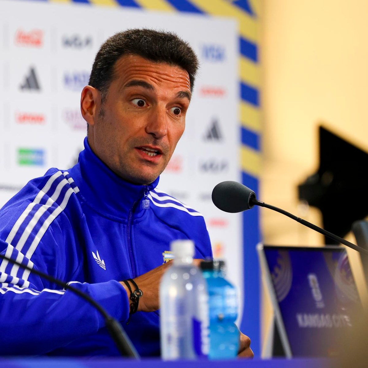 Scaloni Afirma que Messi Mantendrá su Excelencia Mientras Conserve su Motivación