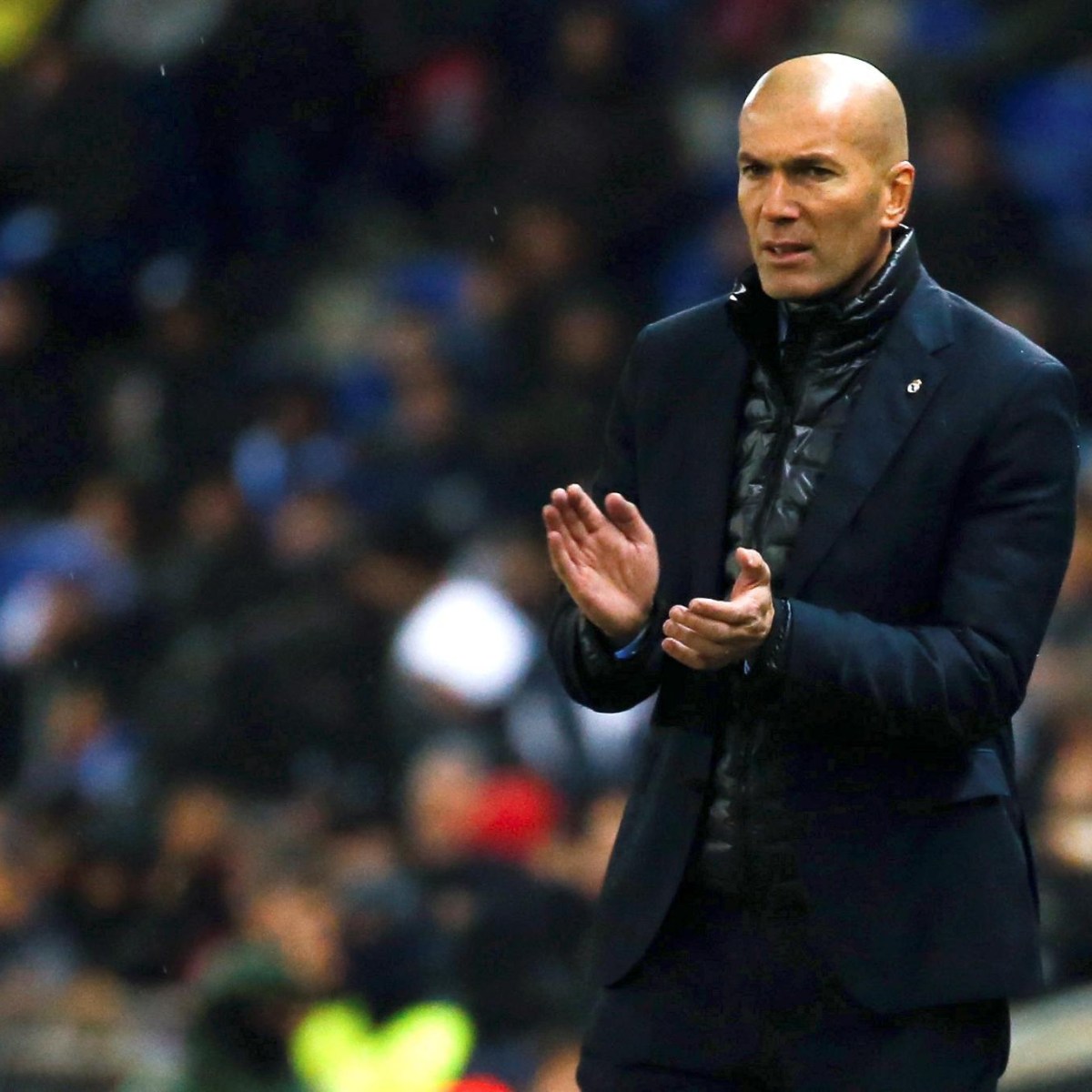 Francia Considera Excepción Salarial para Facilitar la Contratación de Zidane como Entrenador Nacional