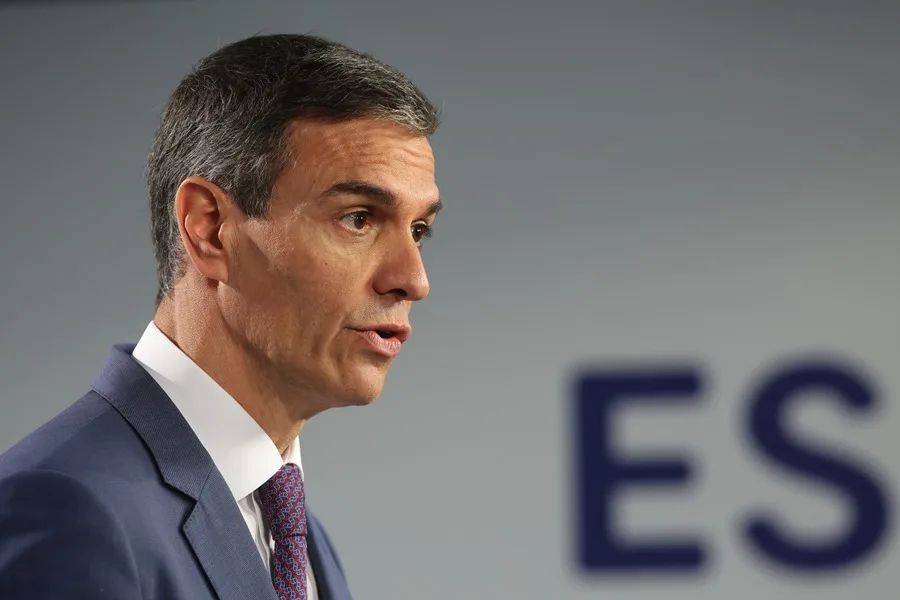 Pedro Sánchez Celebra la Victoria de España en el Mundial: ''¡Somos Campeones del Mundo!''