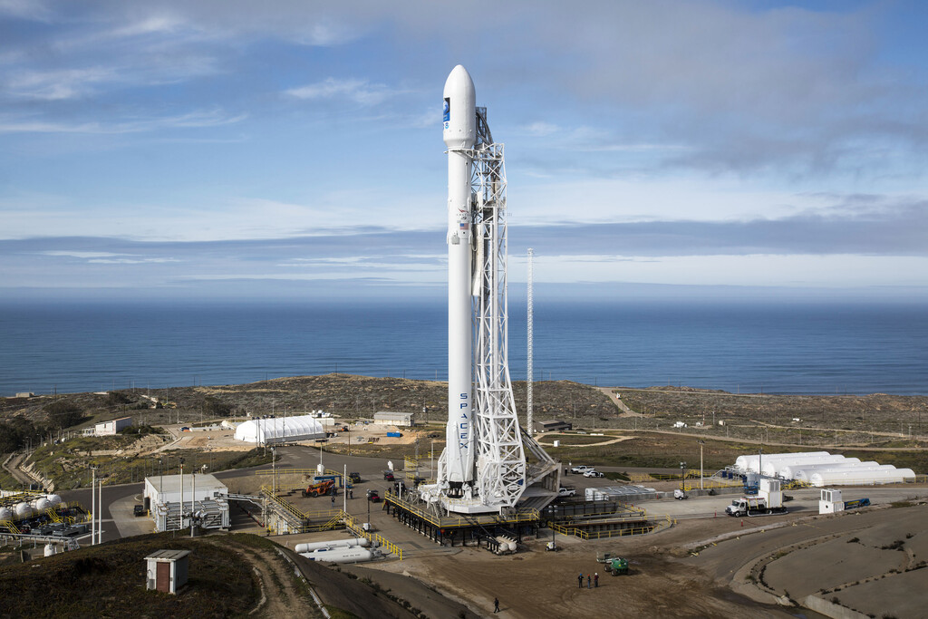 SpaceX lanza con éxito el primer satélite nuclear comercial, marcando un hito en la energía espacial