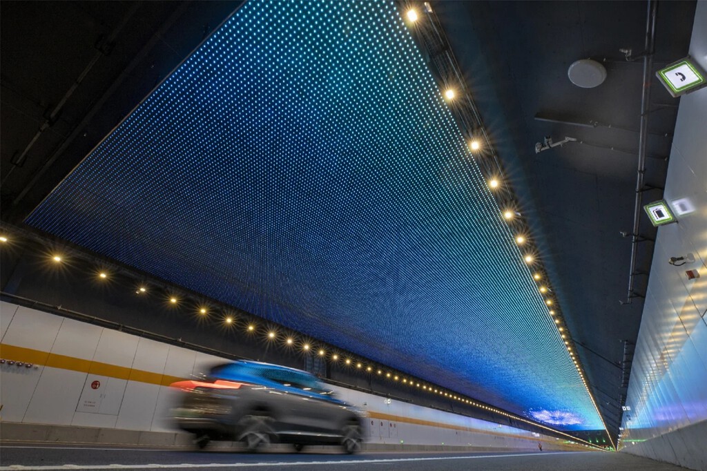 El Túnel Subacuático Más Largo de China Utiliza Iluminación LED Avanzada para Combatir la Fatiga del Conductor