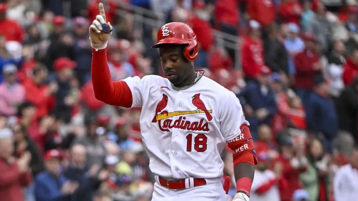 San Luis Cardenales Logran Remontada Espectacular de Seis Carreras en la Novena para Derrotar 10-9 a Cincinnati Reds