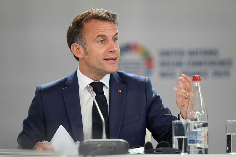 Macron Demanda Reparaciones a Rusia por Agresiones en Ucrania y Promete Intensificar la Presión