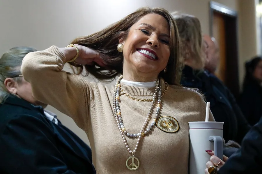 Senadora Paraguaya con Historial de Controversias Hacia Mbappé Aspira a la Presidencia