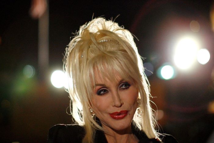 Fallece Dolly Parton a los 80 años tras una breve lucha contra el cáncer, según confirma su equipo