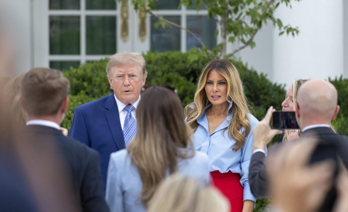 Trump Afirma que Irán Sufre un ''Colapso Total'' Antes de la Imposición de Nuevas Sanciones