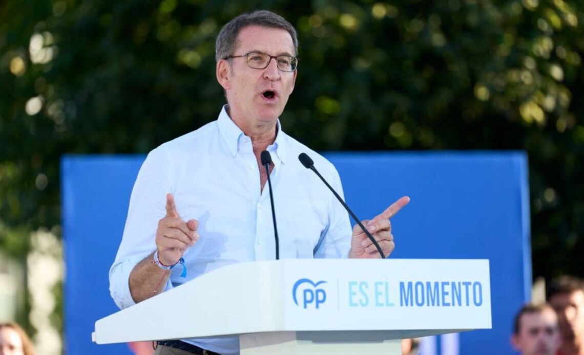 Feijóo Critica la Gestión Gubernamental Ante la Crisis Migratoria en Ceuta y Solicita Fortalecer Fronteras