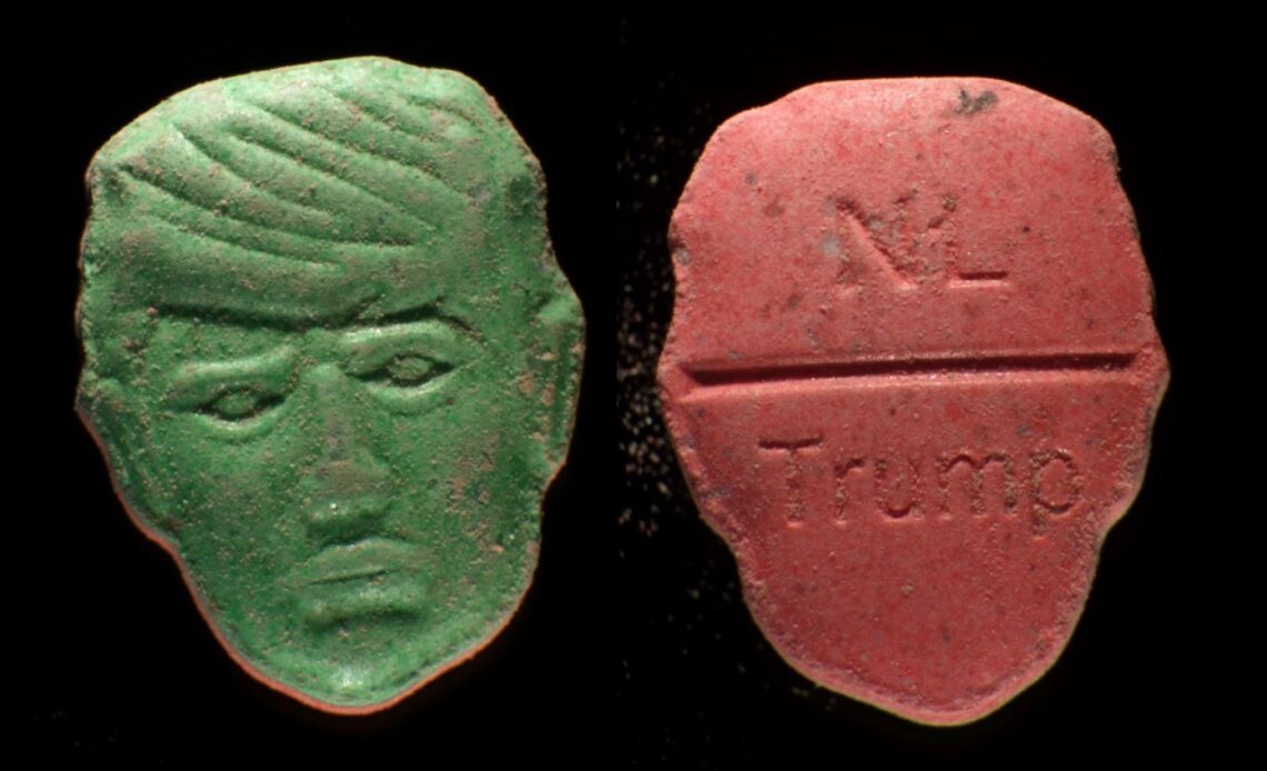 Alerta por Pastillas de Éxtasis con Forma de Trump que Podrían Ser Fatales