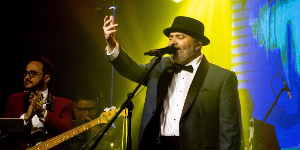 Pavel Núñez y su Bipolarband Ofrecen un Concierto Espectacular en el Hard Rock Café