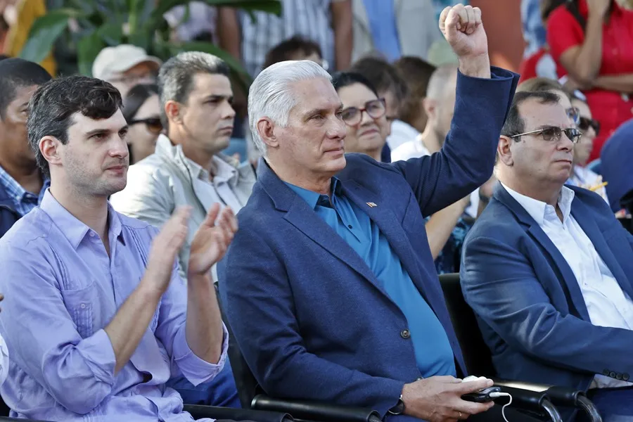 Díaz-Canel Reconoce Estancamiento en el Diálogo con EE. UU. y Niega Colapso en Cuba
