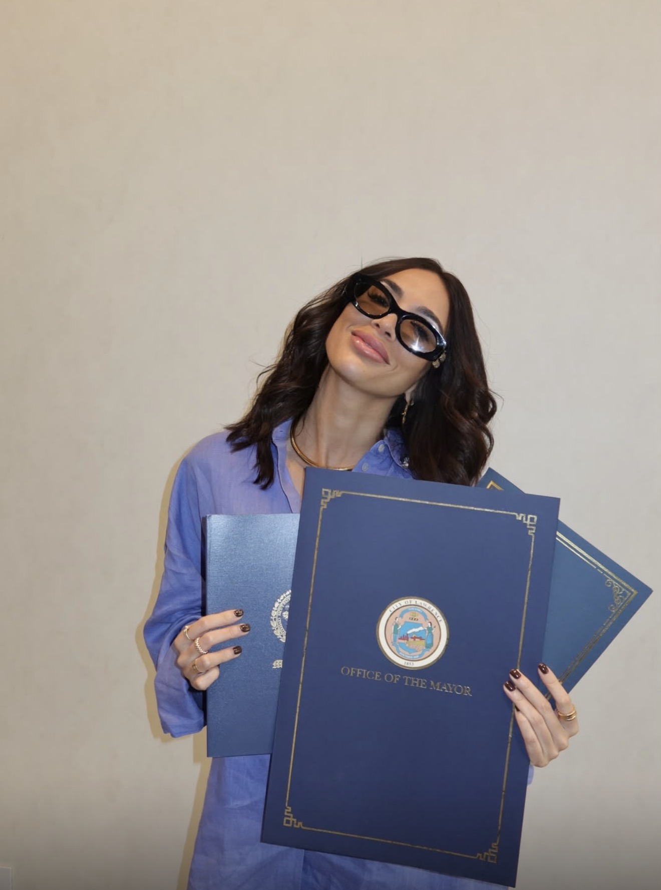 Gabi Desangles Recibe Reconocimientos Oficiales de Boston y Lawrence por su Contribución a la Cultura Dominicana