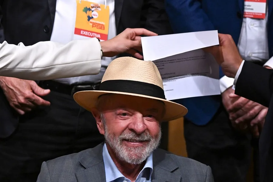 Lula Advierte Contra la Intromisión Extranjera en las Elecciones de Brasil