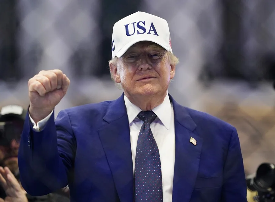 Donald Trump Respalda Encuestas que lo Sitúan como Más Popular que Lincoln y Washington