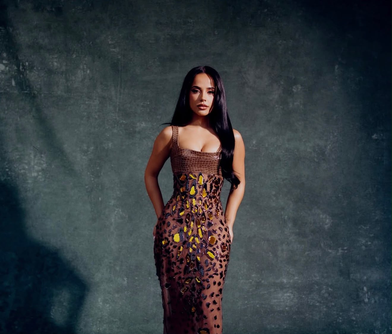 Becky G desmiente rivalidad con Karol G y enfatiza su amistad