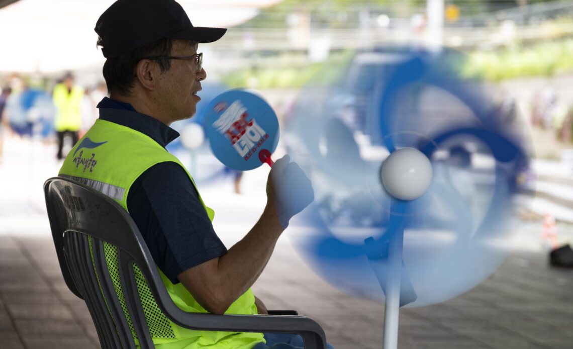 Corea del Sur: Ola de Calor Extrema Cobra 16 Vidas y Eleva Alerta Máxima en Seúl
