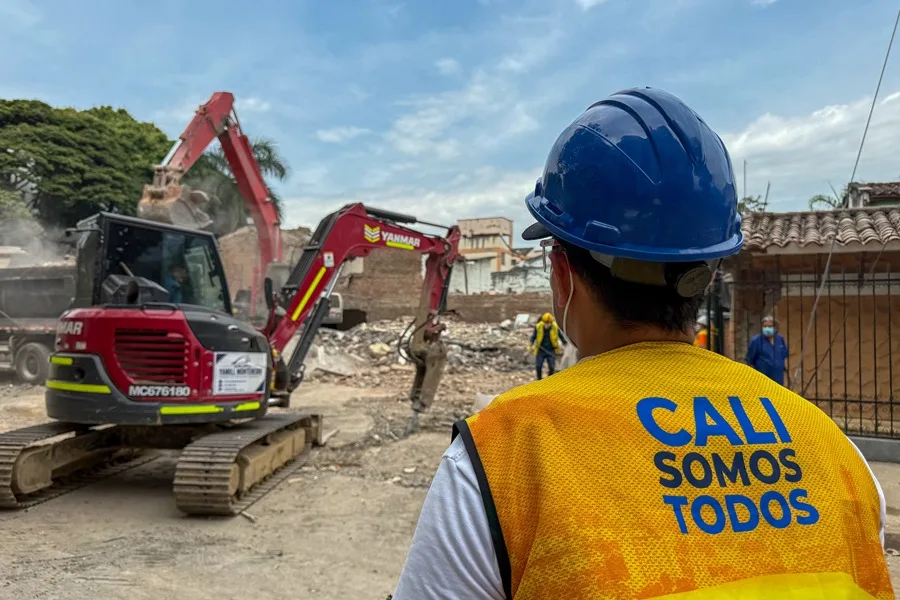 Cali Concluye Búsqueda y Rescate, Iniciando la Reconstrucción Post-Terremoto de 7.4