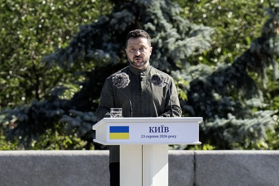 Zelenski Afirma que Ucrania es un ''Guerrero'', no una ''Víctima'', en su Día de la Independencia