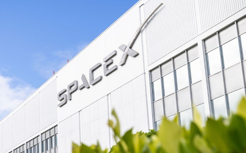 Las acciones de SpaceX descienden tras preocupaciones por el elevado gasto en inteligencia artificial