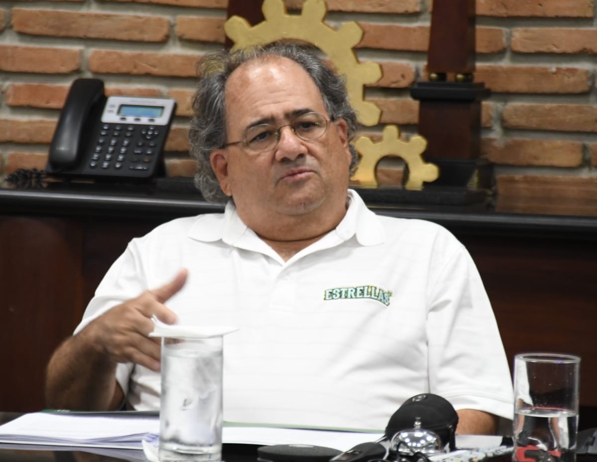 Miguel Feris Reelecto como Presidente de las Estrellas Orientales