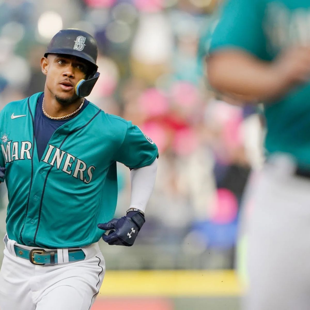 Destacada Actuación de Jugadores Dominicanos con Múltiples Jonrones en la MLB