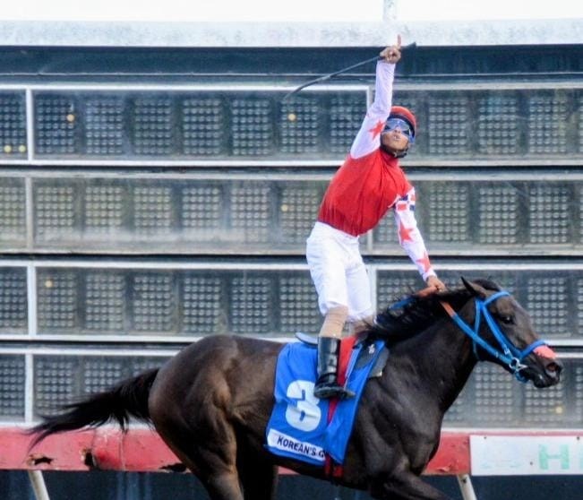 Korean’s Girl se Adjudica el Clásico Juan Pablo Duarte y la Triple Corona Hípica Dominicana