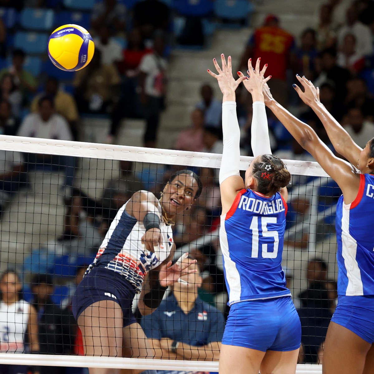 Las Reinas del Caribe Aspiran a su Séptimo Oro Consecutivo en Voleibol de Juegos Centroamericanos y del Caribe