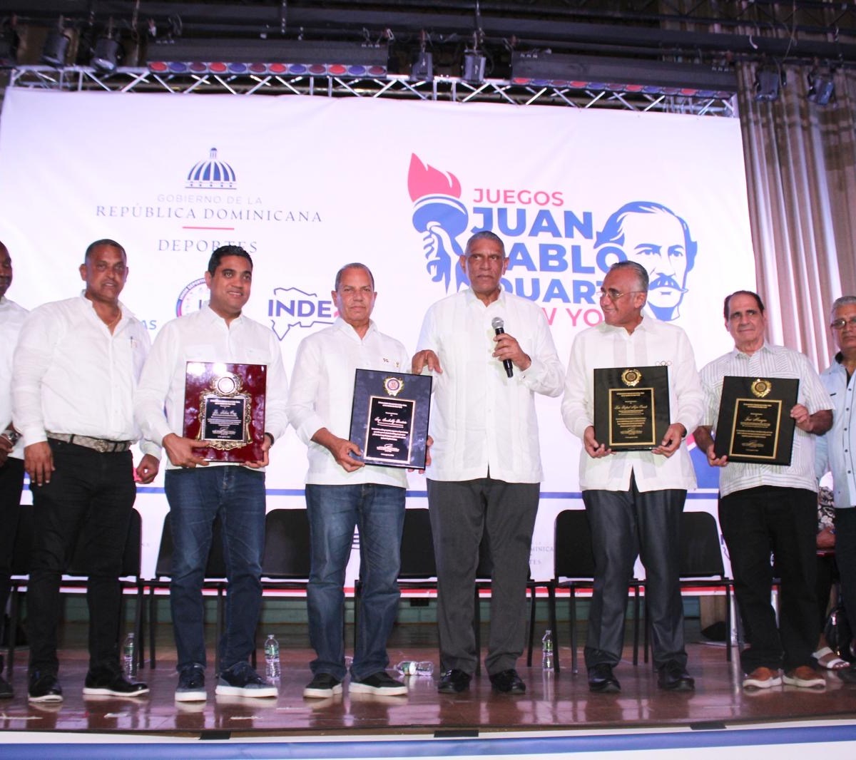 Kelvin Cruz Lidera la Apertura de los Juegos Juan Pablo Duarte 2026 en Nueva York