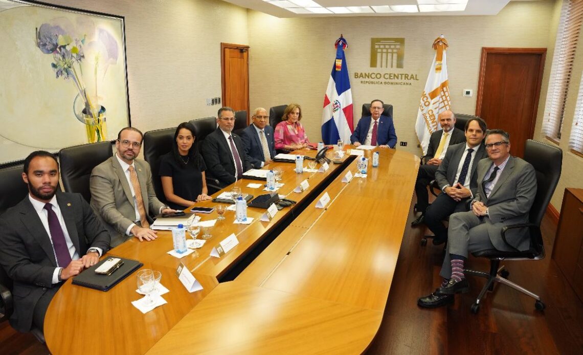 J.P. Morgan Proyecta Expansión de Inversiones en República Dominicana por Fortaleza Económica