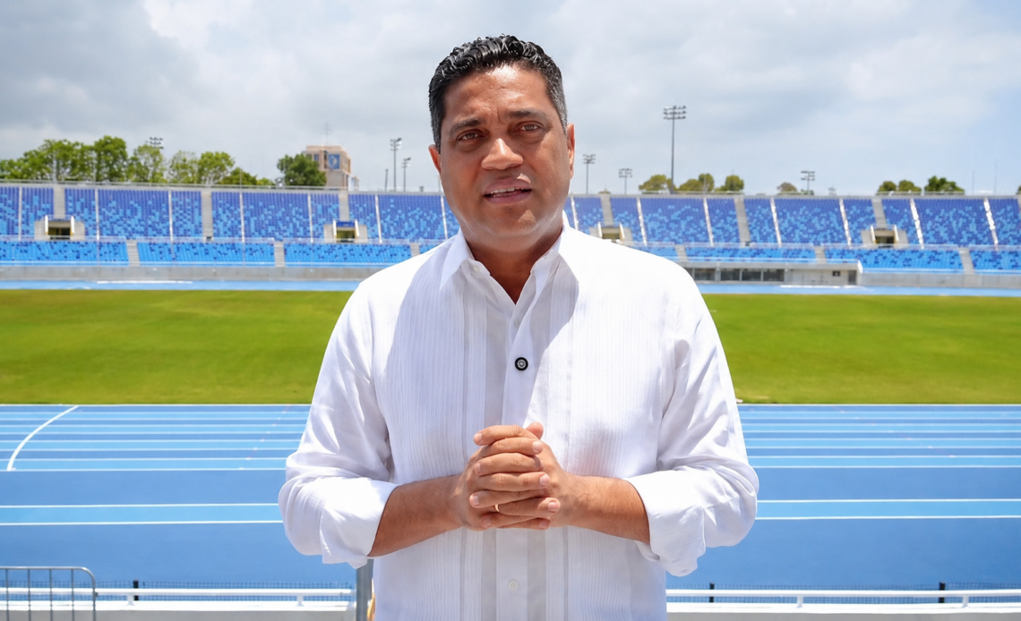 Ministro Kelvin Cruz Responde a Alexander Ogando y Anuncia Excepción para Atletas con Compromisos Internacionales en el Félix Sá