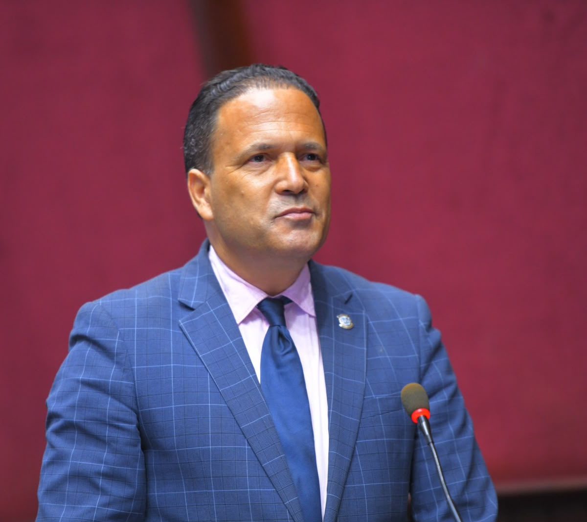 Diputado Román de Jesús Resalta Éxito de Atletas de Monte Plata y Urge Mejoras en Infraestructura Deportiva