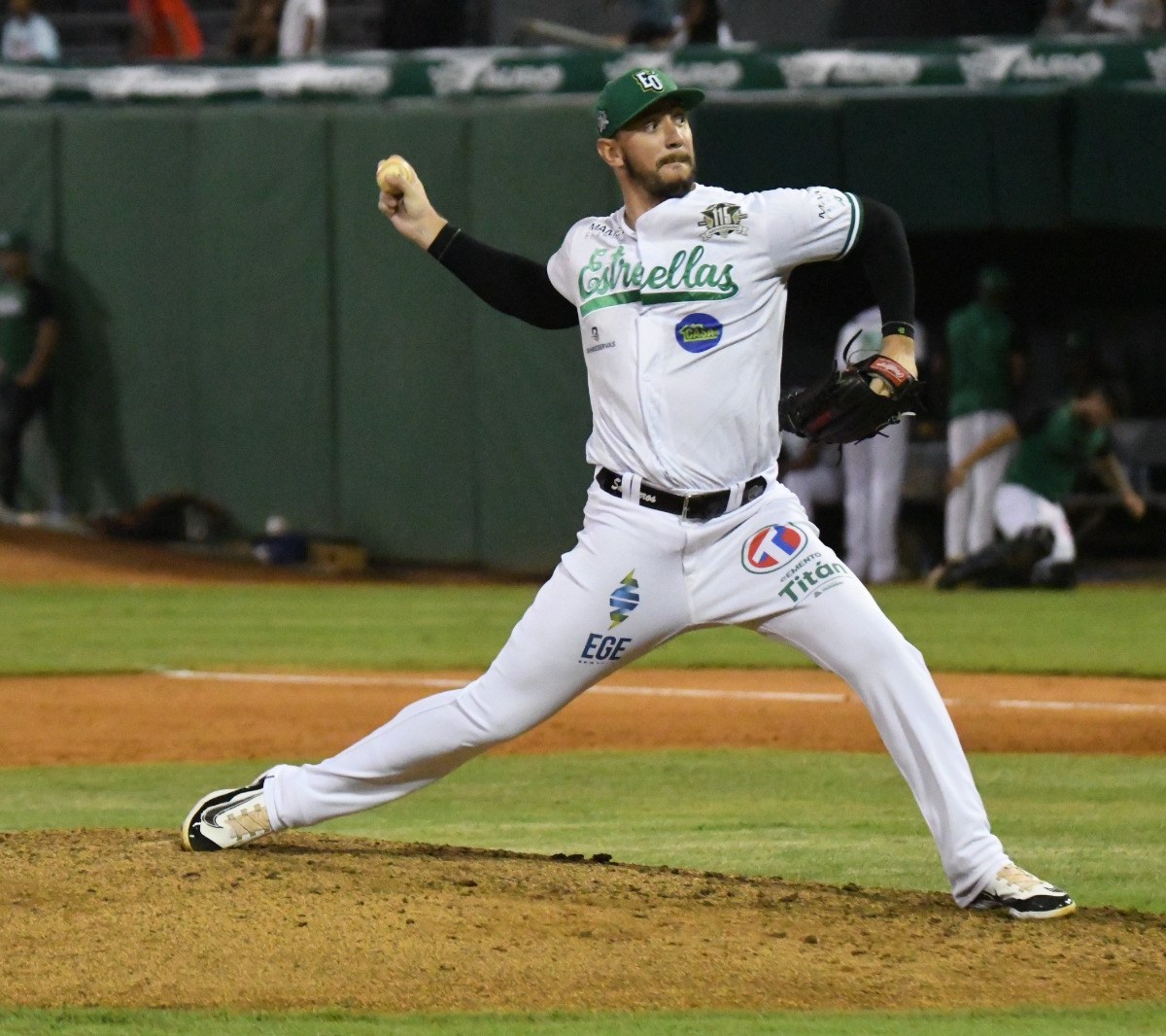 Estrellas Orientales Confirman el Regreso del Relevista Patrick Weigel como Jugador Extranjero