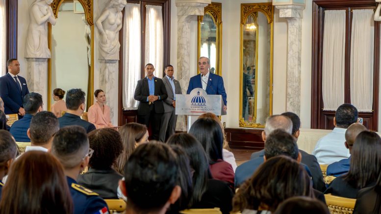 El Gobierno dominicano inaugura “Eficompras”, la primera tienda virtual estatal