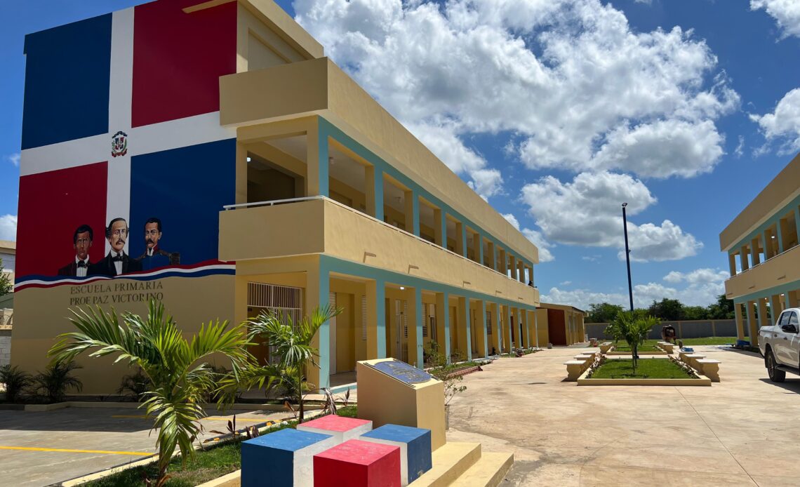 Gobierno Dominicano Habilita Más de 1,300 Nuevas Aulas para el Comienzo del Ciclo Lectivo 2026-2027