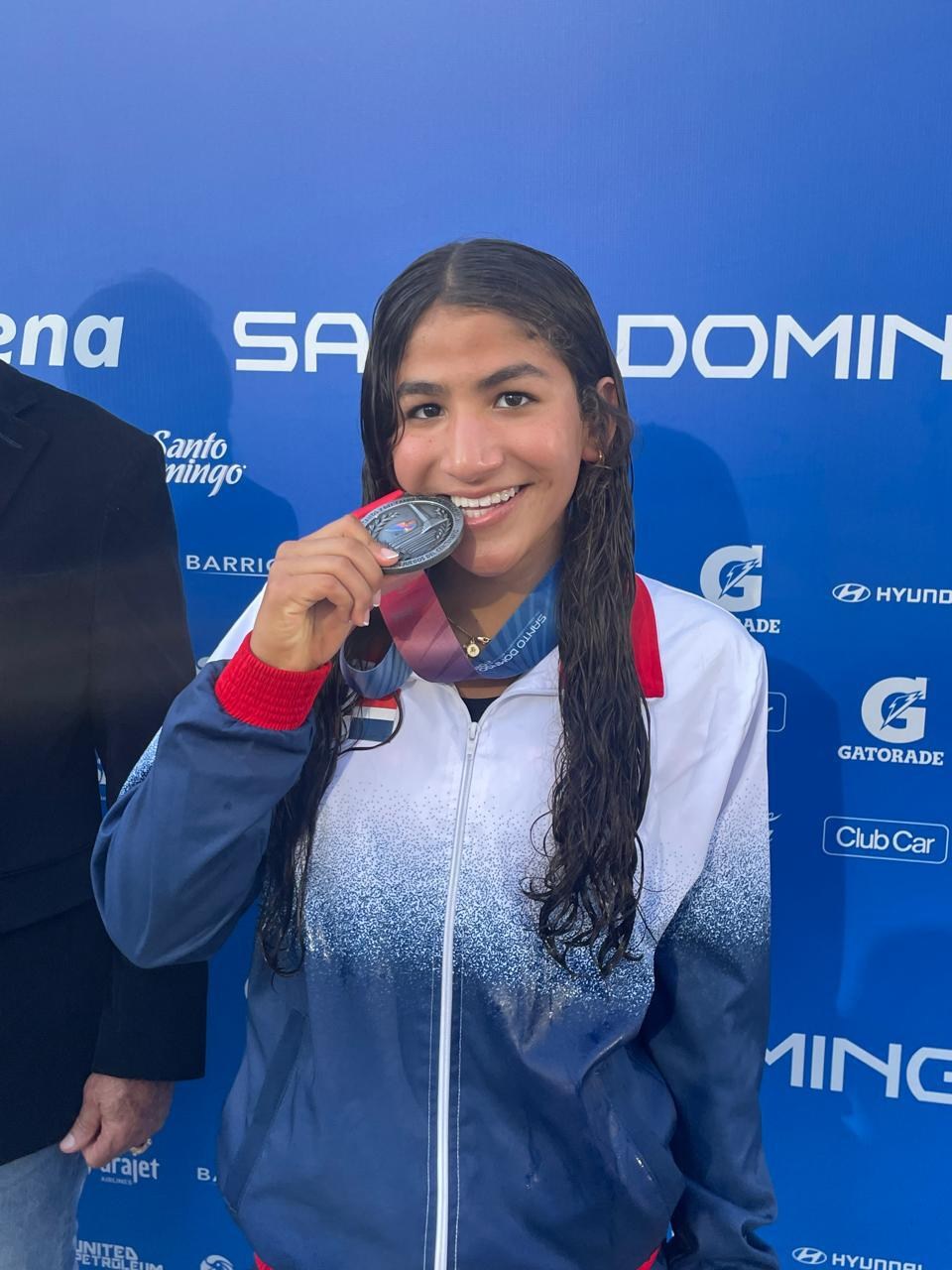 Jianna Amores Obtiene Plata en 50 Metros Mariposa, Marcando un Hito para la Natación Dominicana
