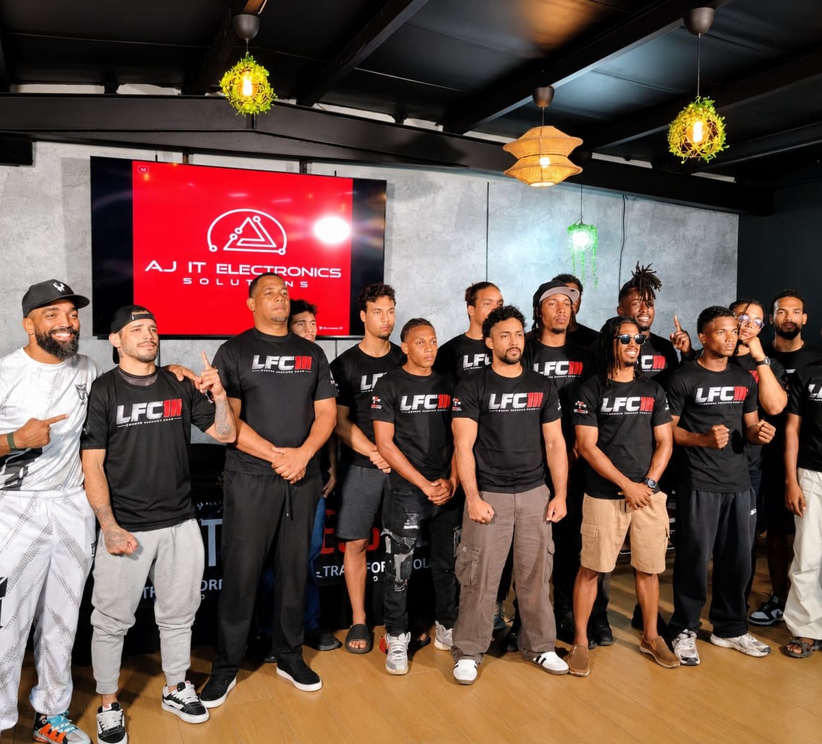 Legend Fighting Club 3: Doce Combates de Artes Marciales Mixtas en Santo Domingo Este
