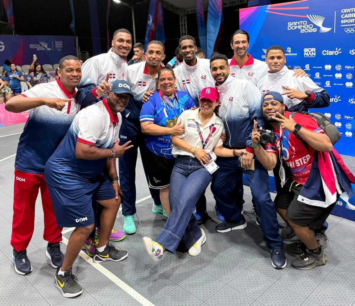 Abadina Extiende Felicitaciones a Fedombal por Cuatro Medallas en los JCC Santo Domingo 2026