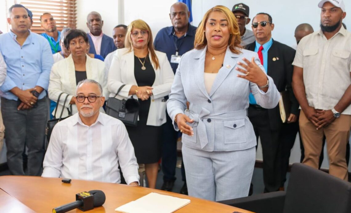 Mariana Tavárez Asume la Dirección de MERCADOM con Compromiso de Precios Equitativos
