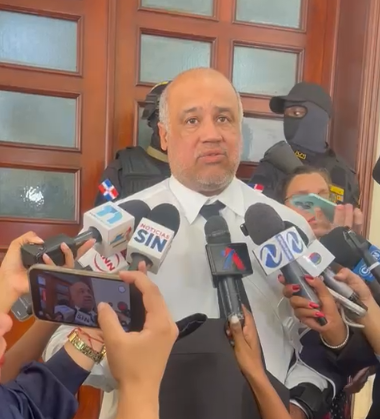 Defensa Apoya Petición de Aplazamiento en el Caso Senasa