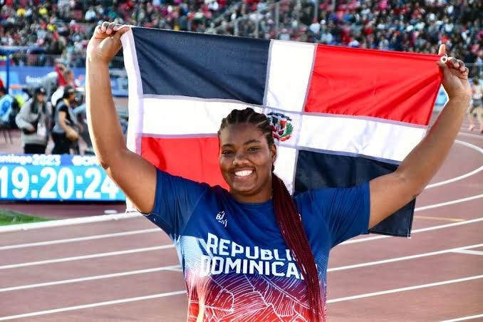 Rosa Ramírez Gana Oro en Impulso de Bala en Juegos Santo Domingo 2026