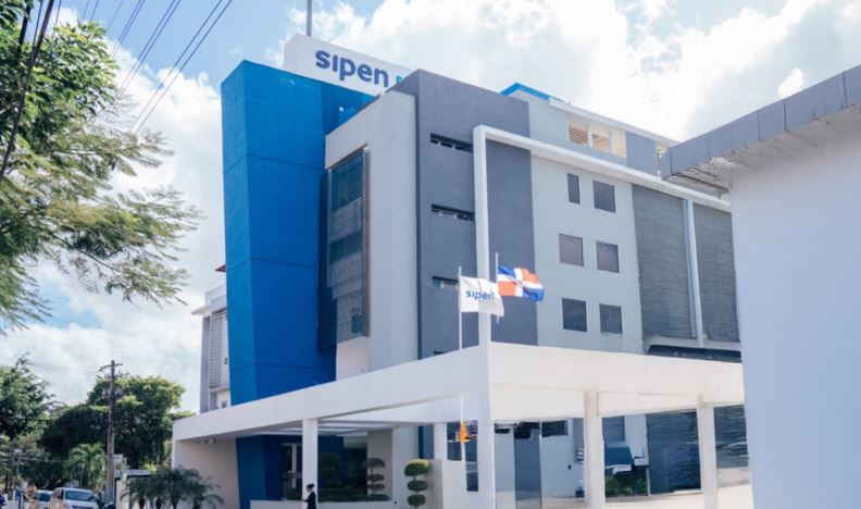 Sipen eleva la densidad de cotizaciones a 49.8% tras actualizar indicadores y metodología