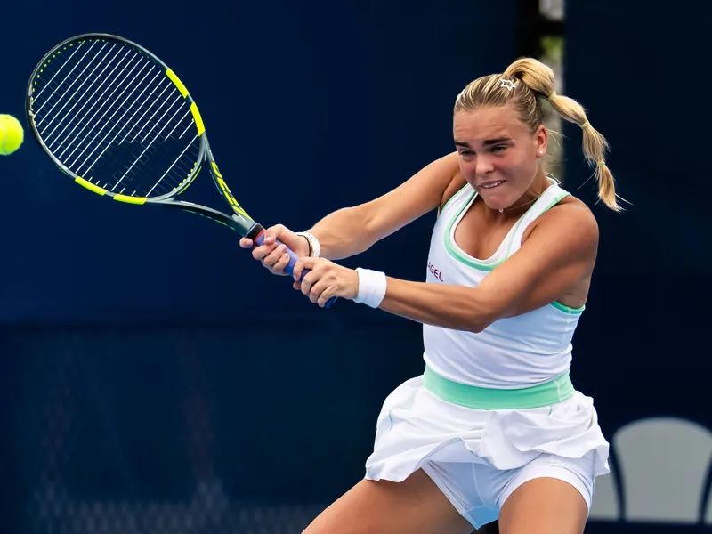 Bejlek Sorprende de Nuevo al Eliminar a Keys y Avanzar a Semifinales