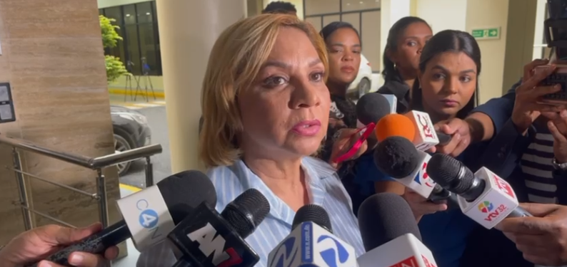 Soraya Suárez Alerta sobre la Presencia de ''Caballos de Troya'' en Partidos Políticos