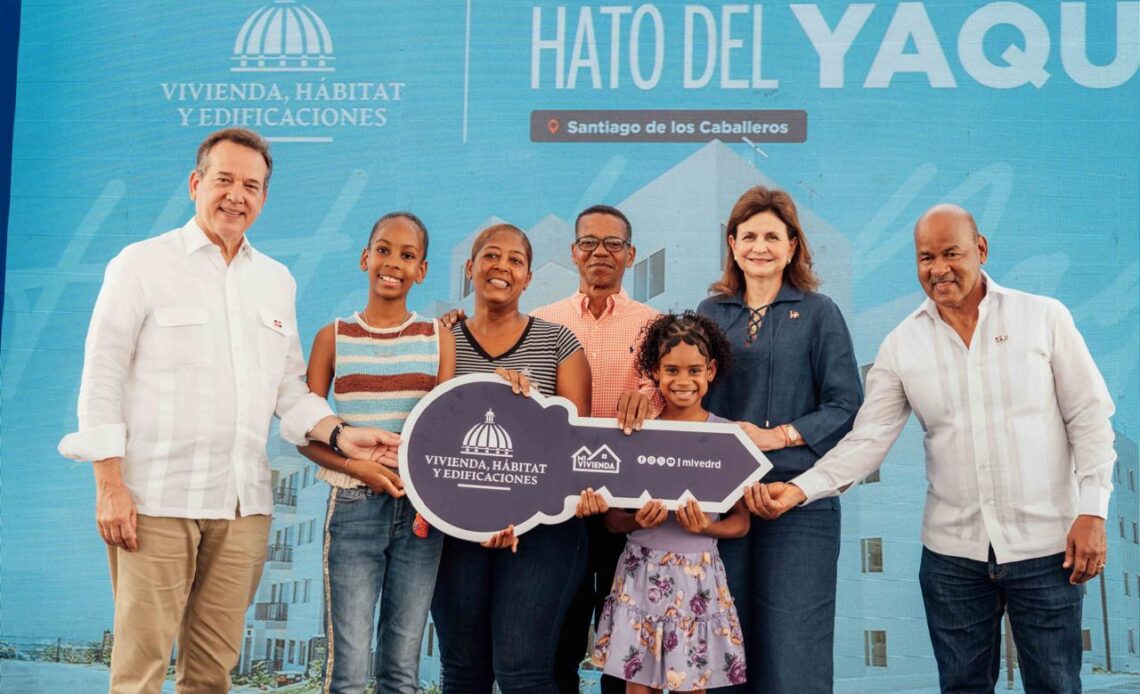 Gobierno Culmina Segunda Fase de Entregas en Proyecto Habitacional Mi Vivienda Hato del Yaque