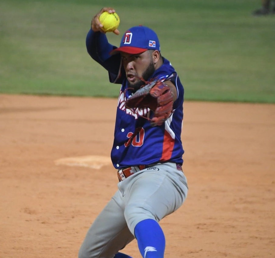 Jonni Suriel Lanza Juego Sin Hits; República Dominicana Gana por Nocaut a Colombia